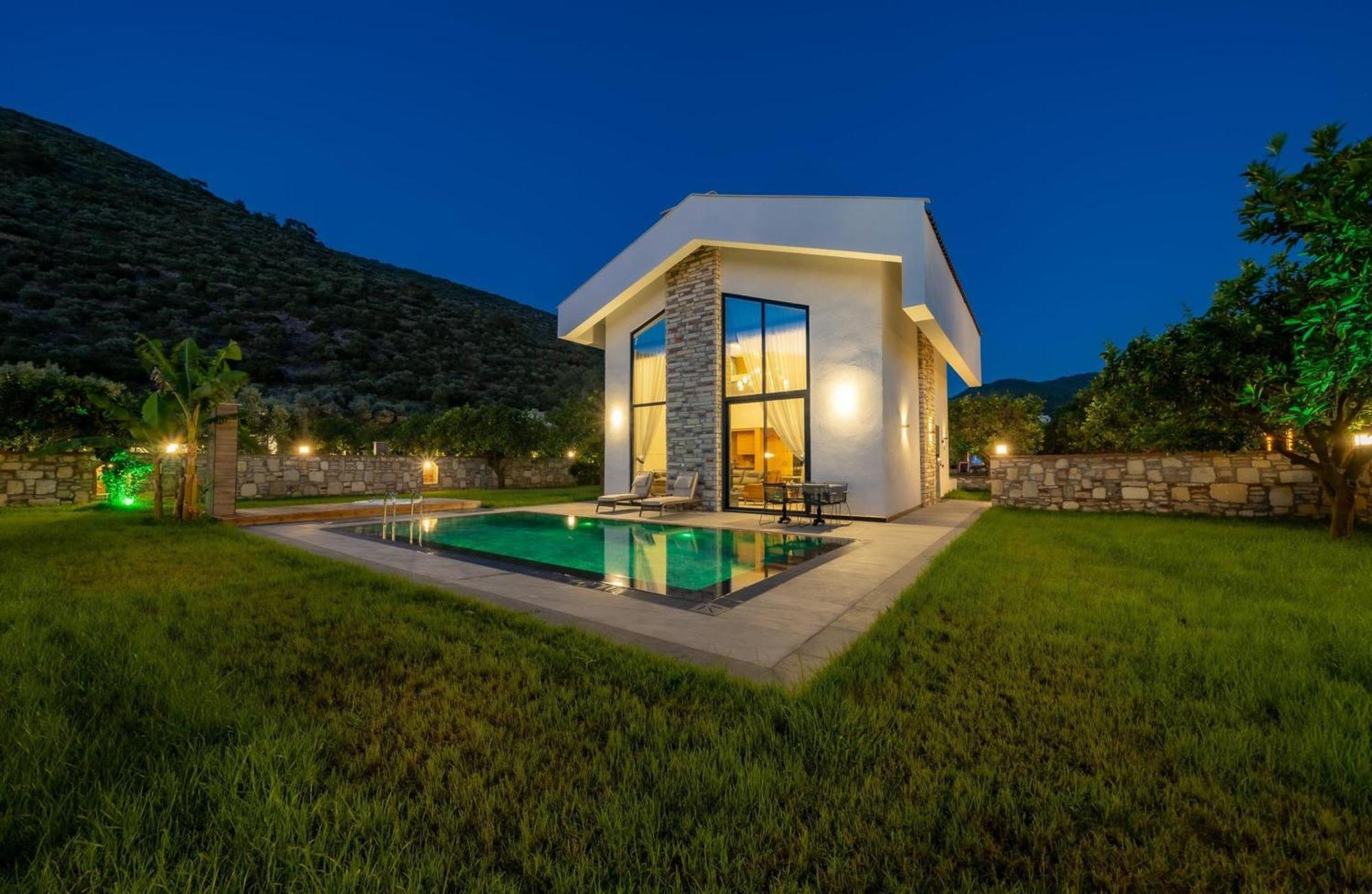 Batihan Vadi Hotel Kuşadası Ngoại thất bức ảnh