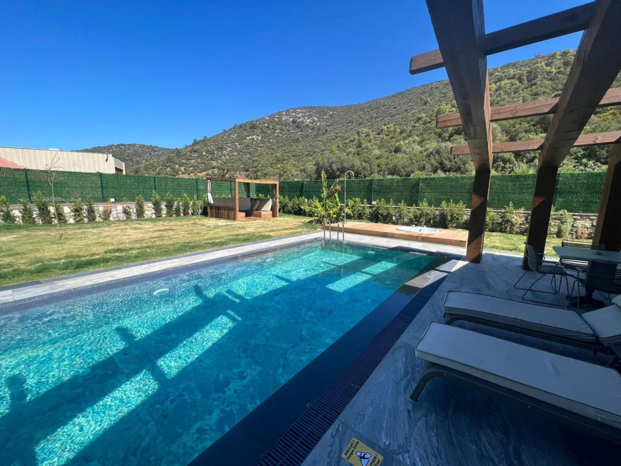 Batihan Vadi Hotel Kuşadası Ngoại thất bức ảnh